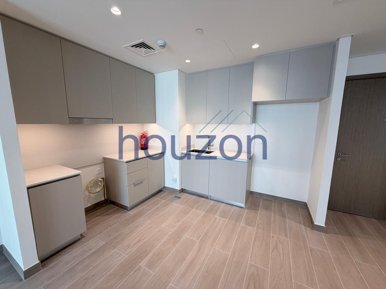 Brand New 2BR | Beach Access | Chiller Free