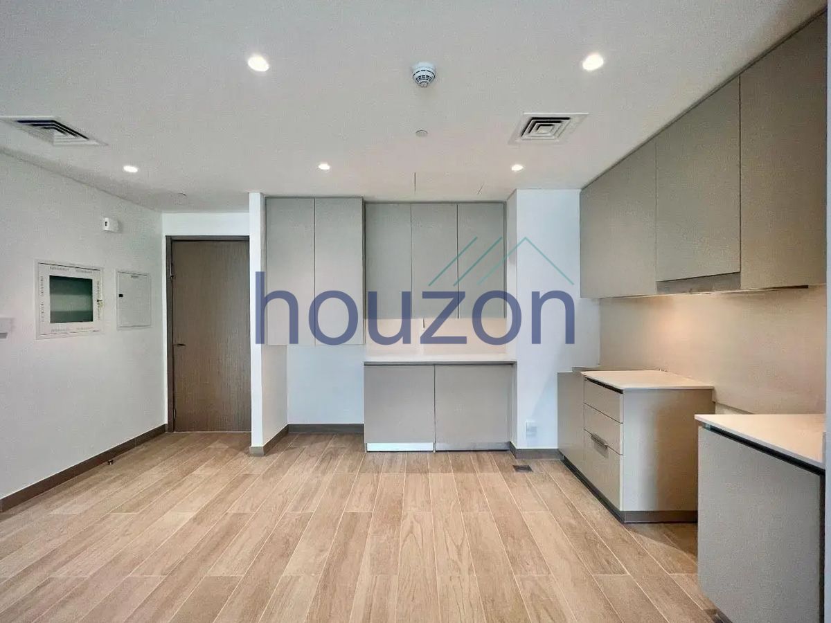 Modern Bright 2BR | Lagoon View | Beach Access
