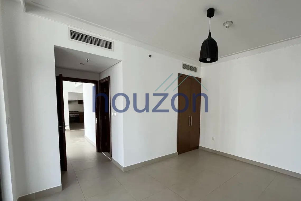 Huge 1BR | Vacant | Canal View | High Floor