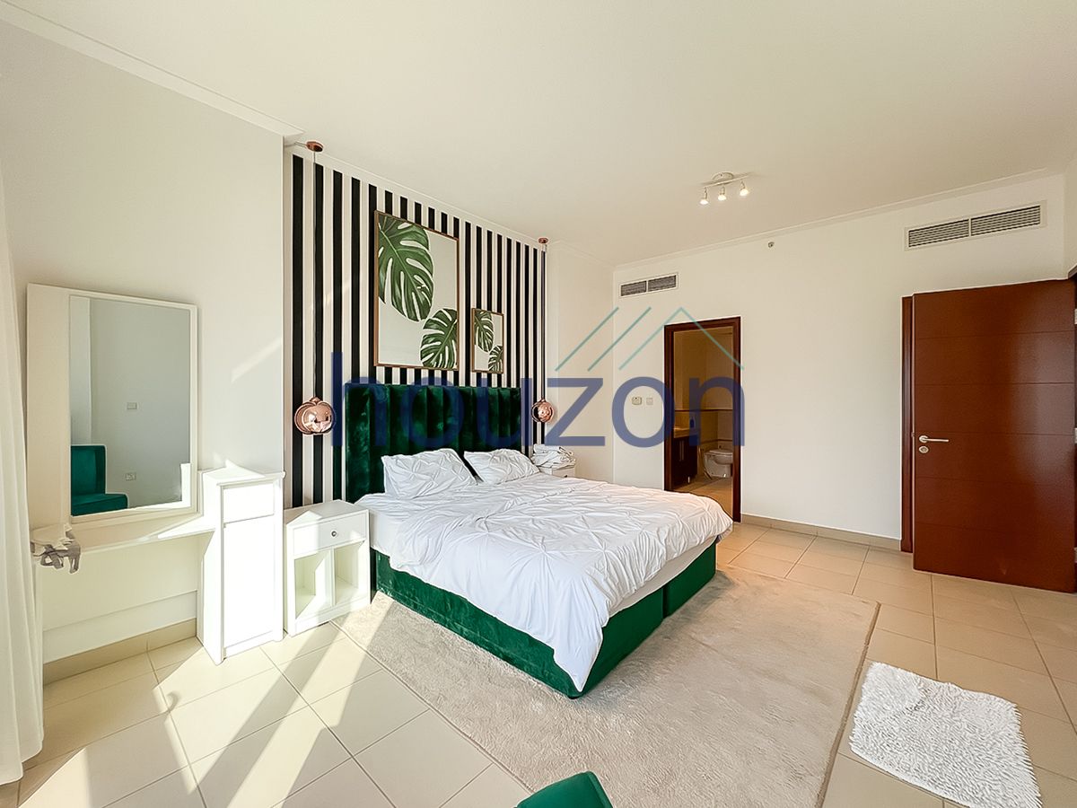 Bright | Spacious 2BR | Burj View | Large Layout
