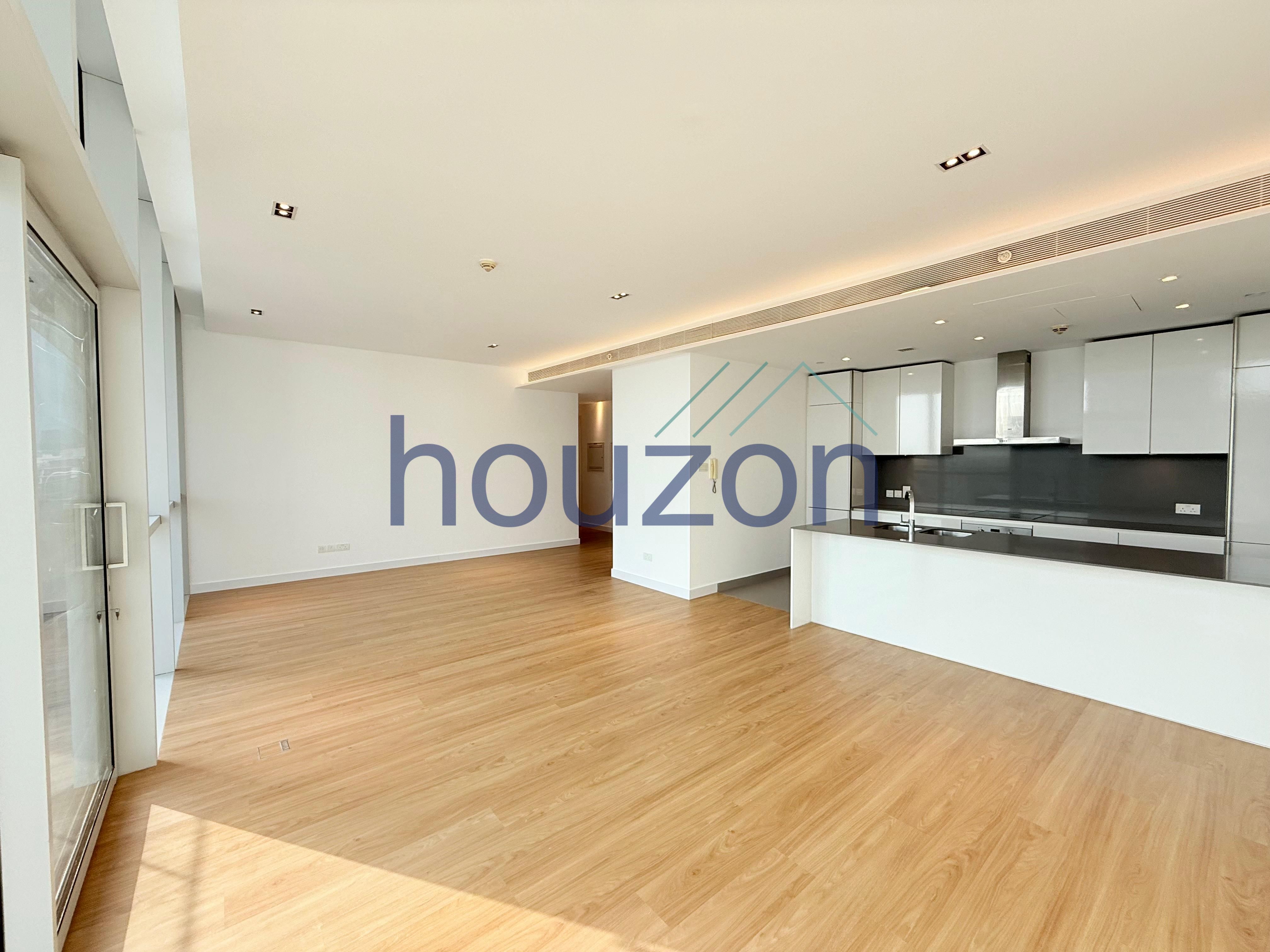 Modern+Renovated 3BR+M/R | Best Price | Near Mall