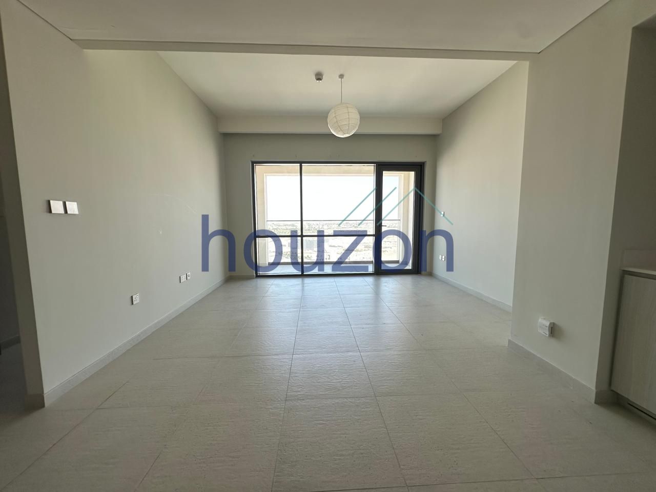 Luxury 1BR | Branded | Beach Access