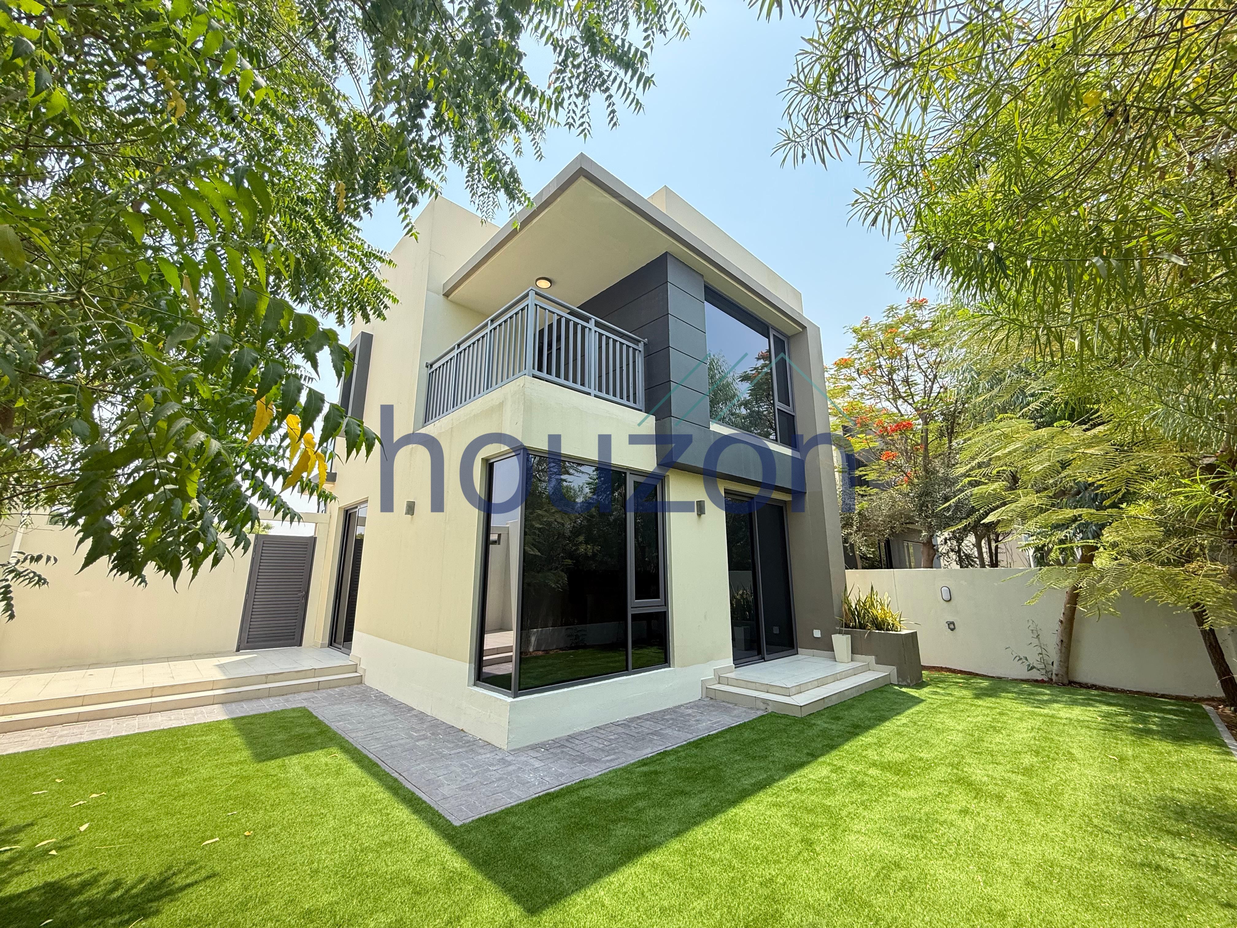 Bright 4BR + Maids | Single Row | Camel Track