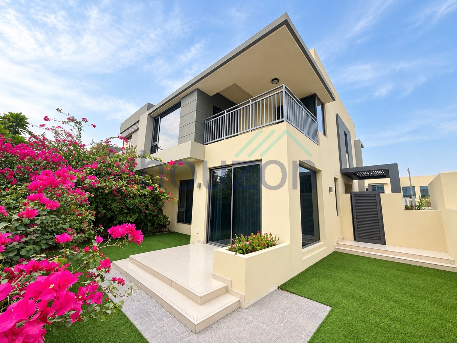 Chiller Free 5BR + Maids | On the Park | Vacant