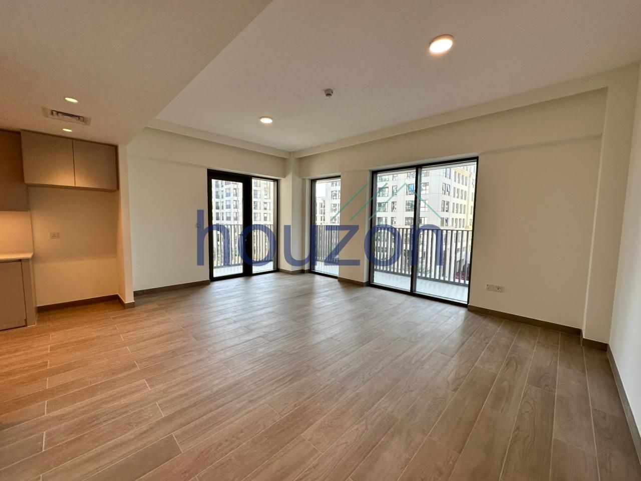 Luxuries | Canal and Lagoon Views | Creek Beach