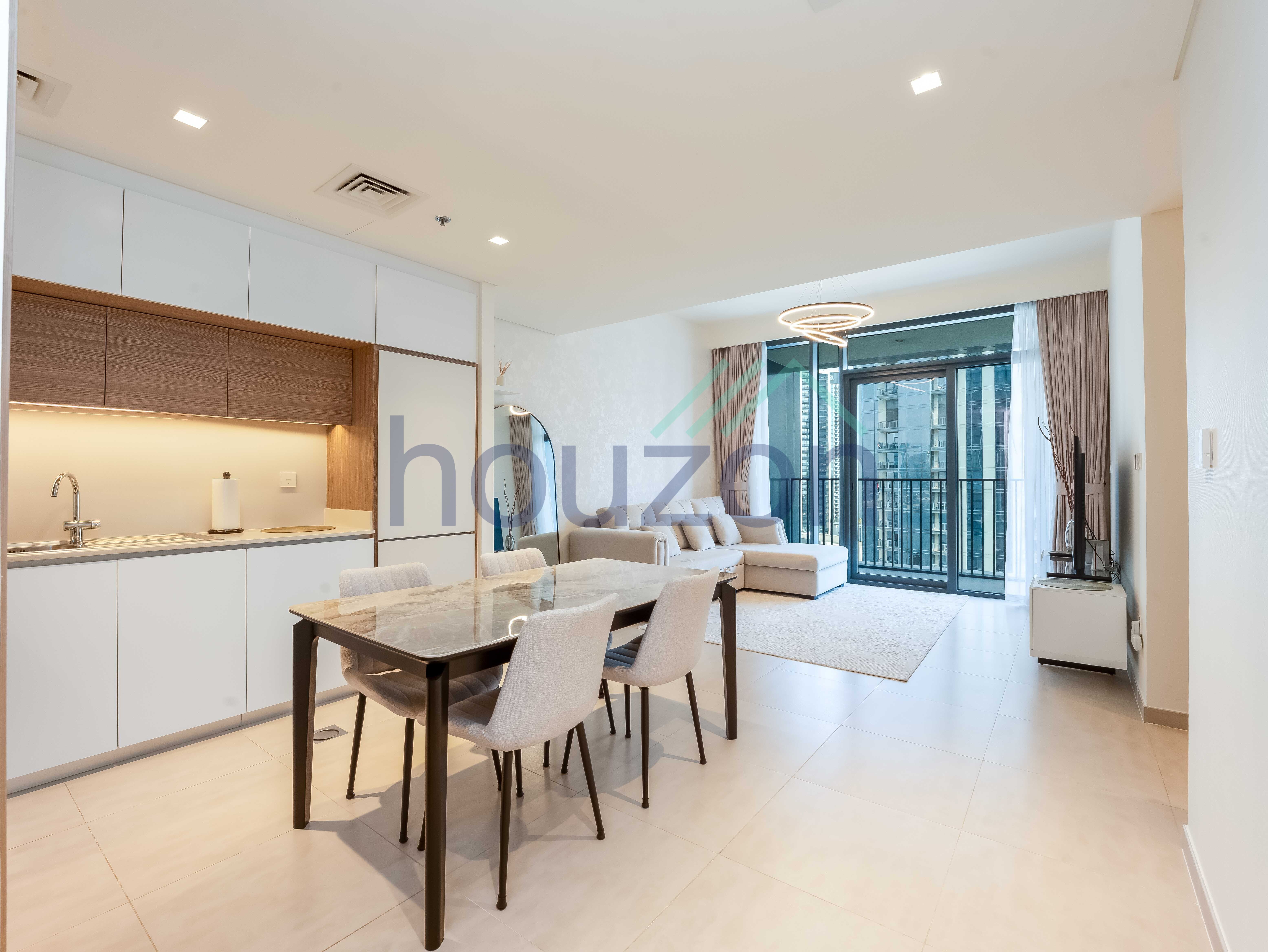 Spacious 1BR | Furnished | White Goods Included