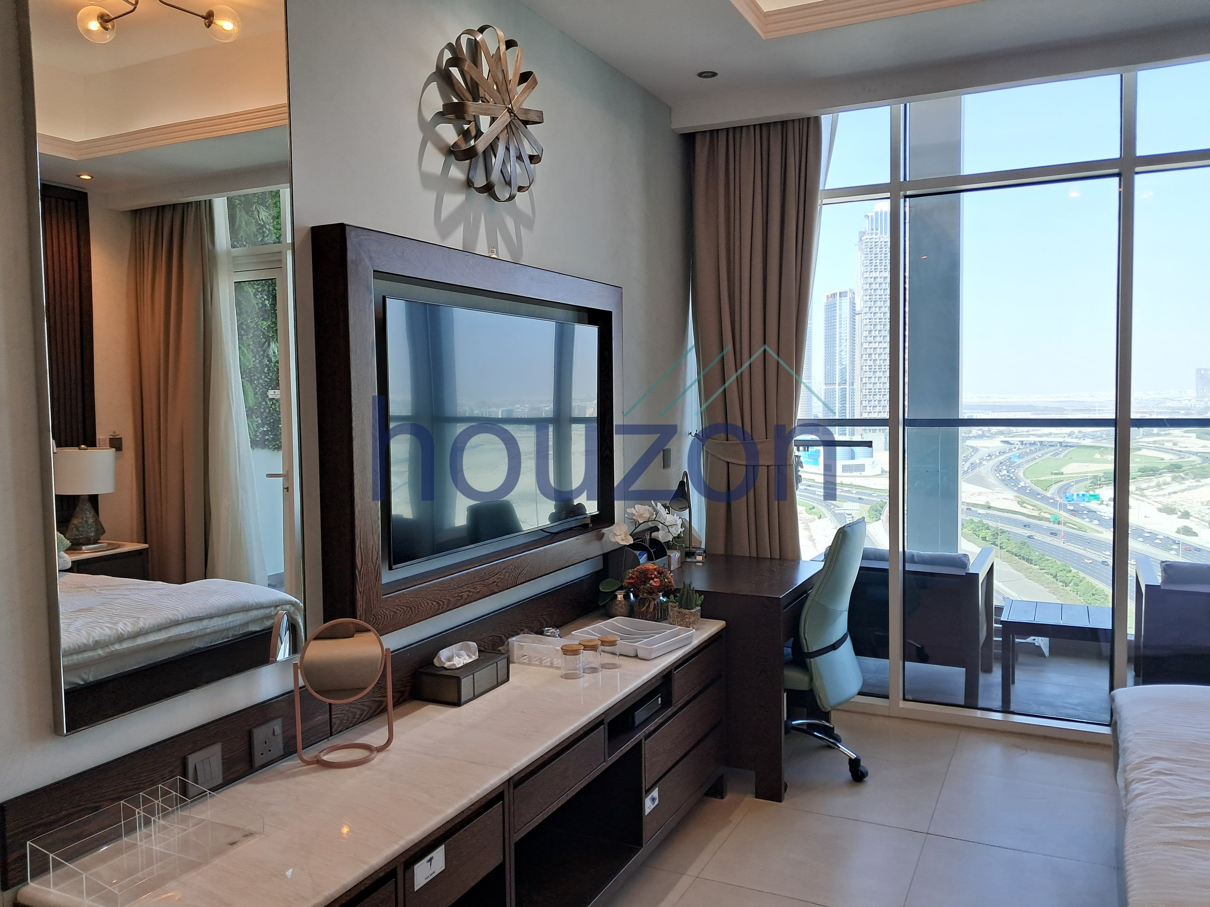 Modern Studio | Canal View | Fully Furnished.