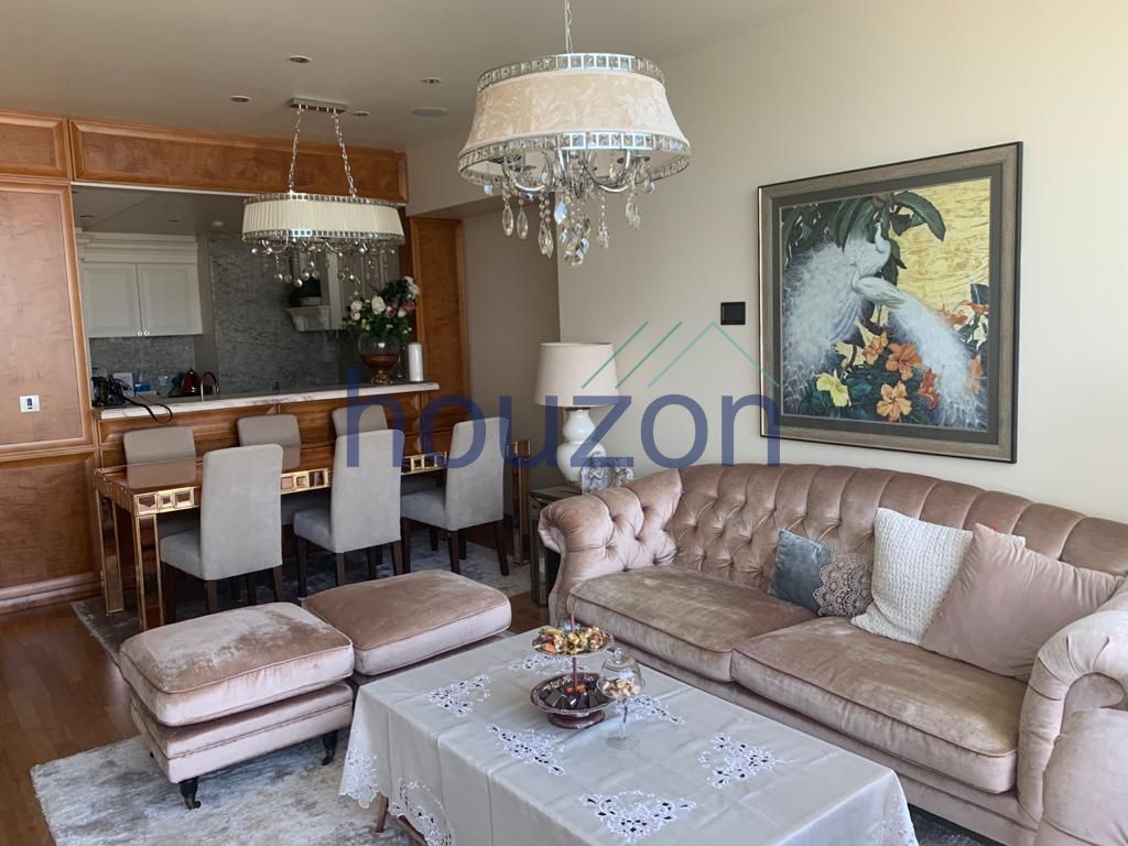 Upgraded 1BR | Sea + DIFC View | Prime Location