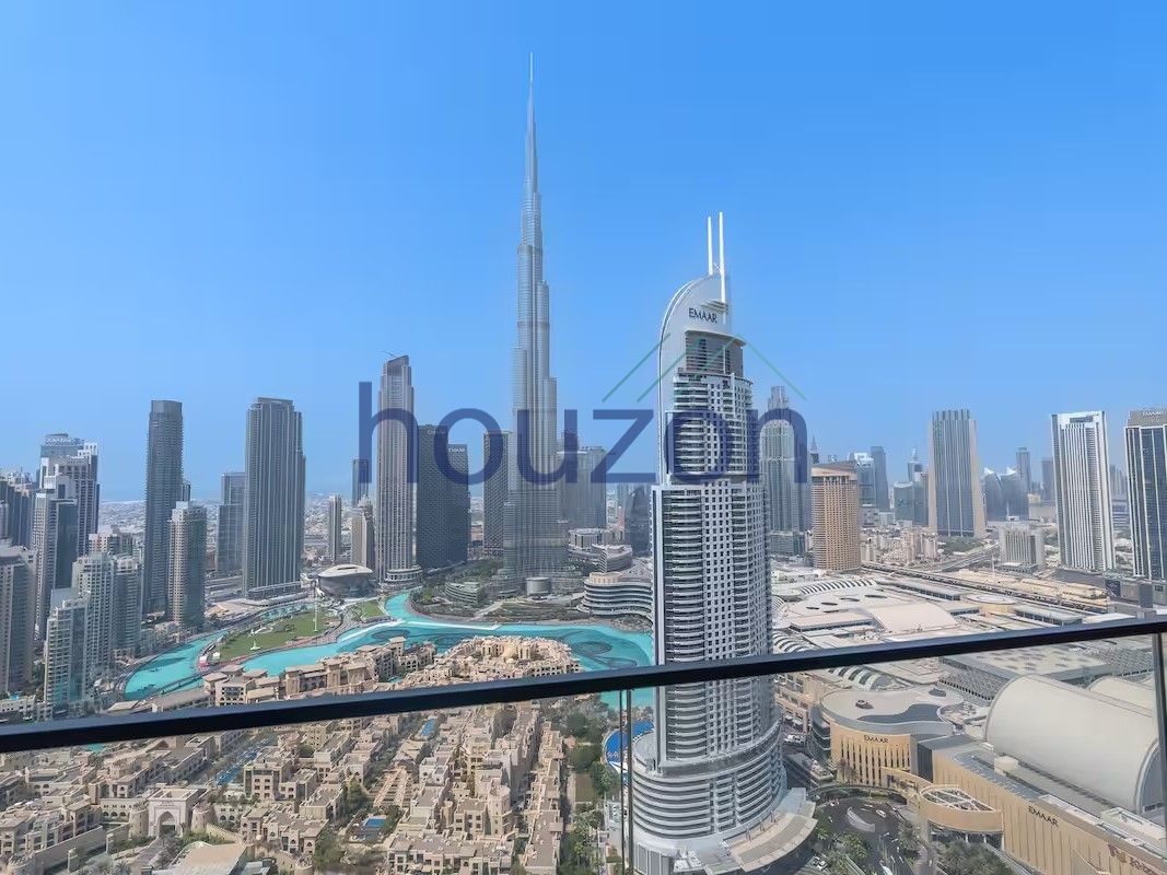 Luxurious | 2BR | Burj Khalifa View | High Floor| Vacant
