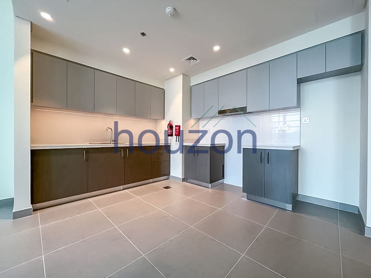 Modern + Bright 1BR | Spacious | Chiller free