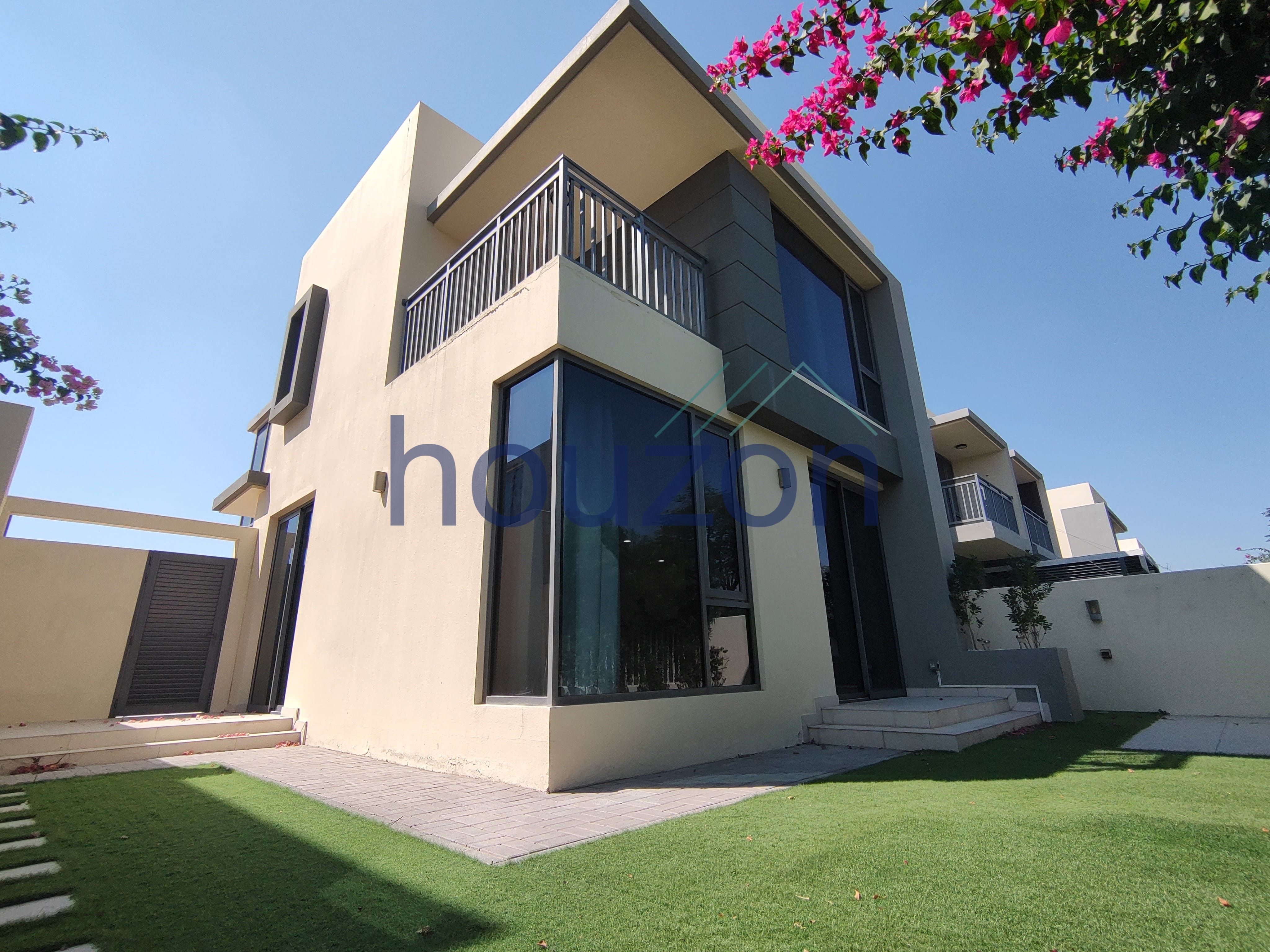 Chiller Free | Spacious 4BR | Single Row 2E