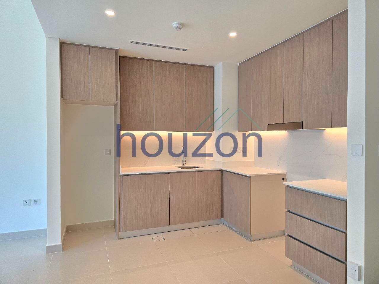 Chiller Free 1BR | Brand New | Near the Mall