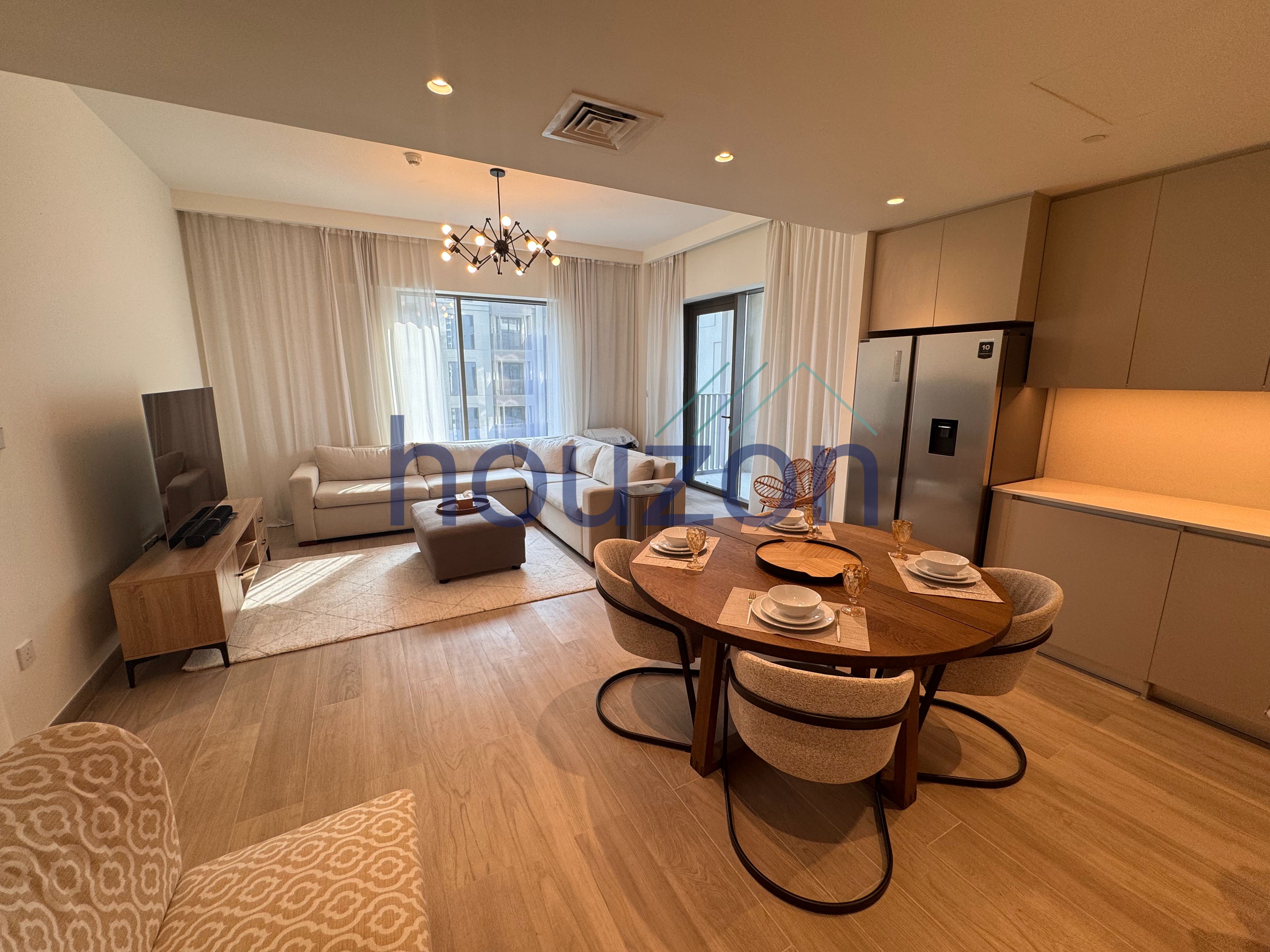 Luxurious 2BR | Sea View | Beach Access