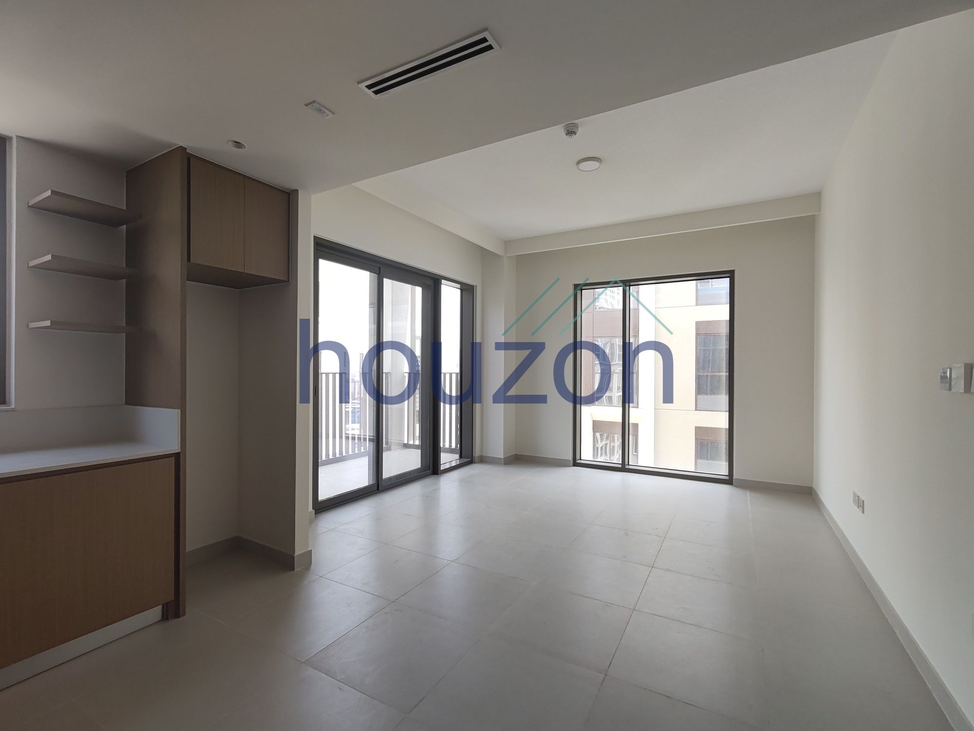 Modern 1BR | Exclusive | Beach Access | Corner