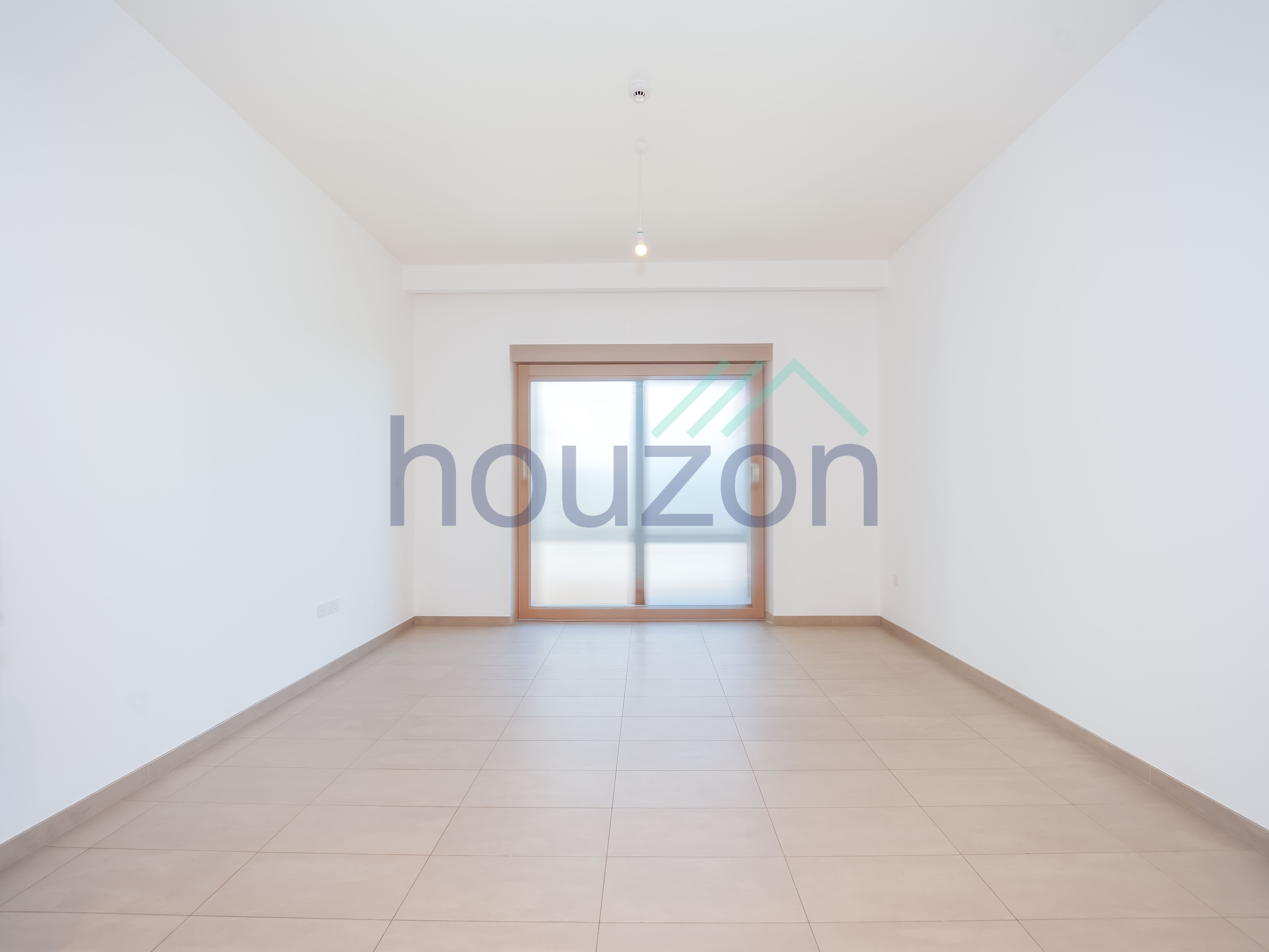 Bright 1BR | Direct Park Access | Prime Location