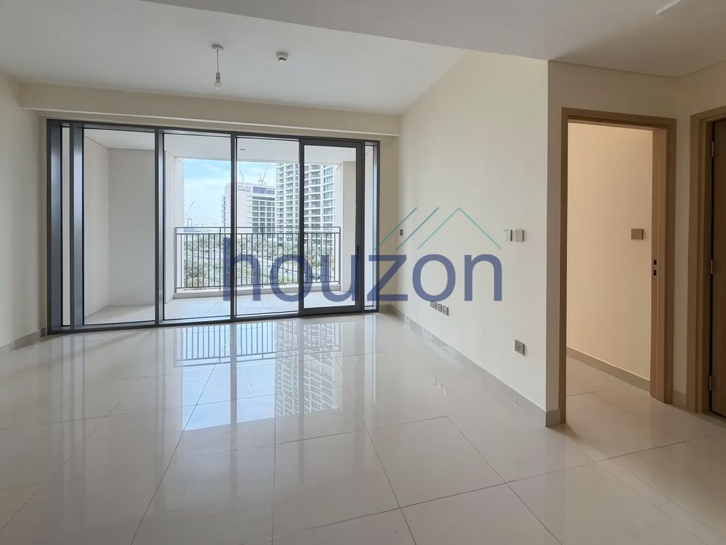 Modern + Spacious 1BR | Chiller Free | Vacant