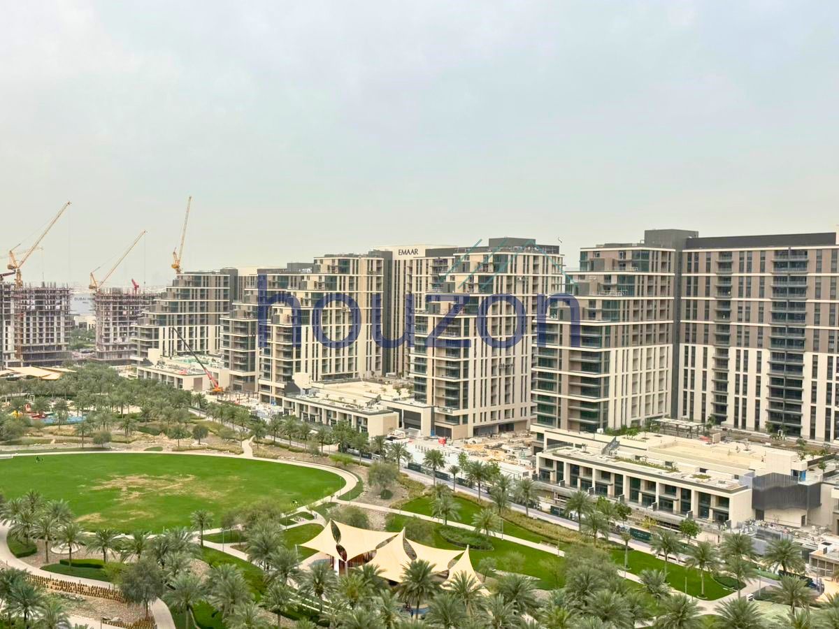 Spacious 2BR | Pool + Park View | Multiple Cheques
