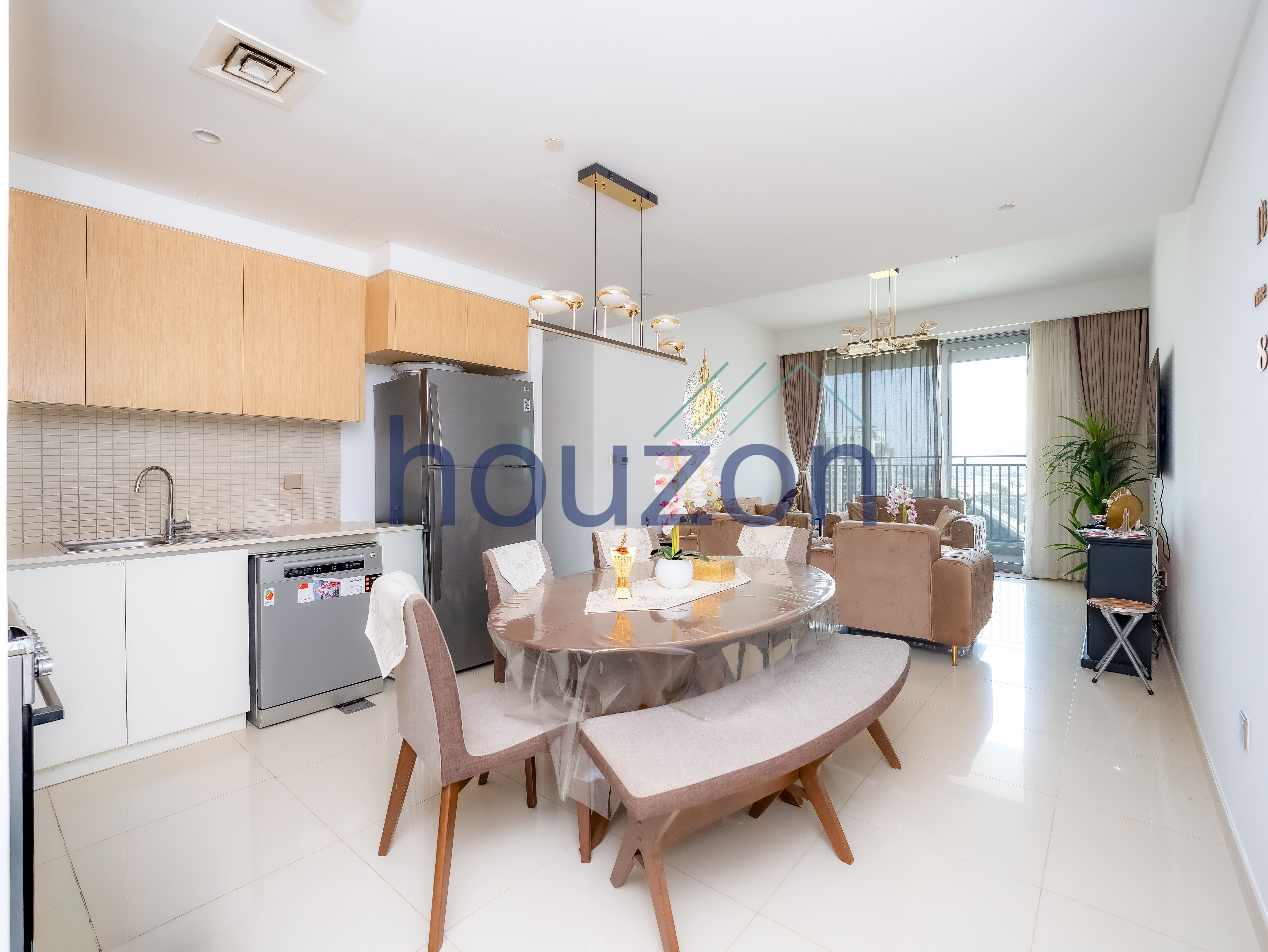Spacious 2BR | Furnished | Vacant | Boulevard View