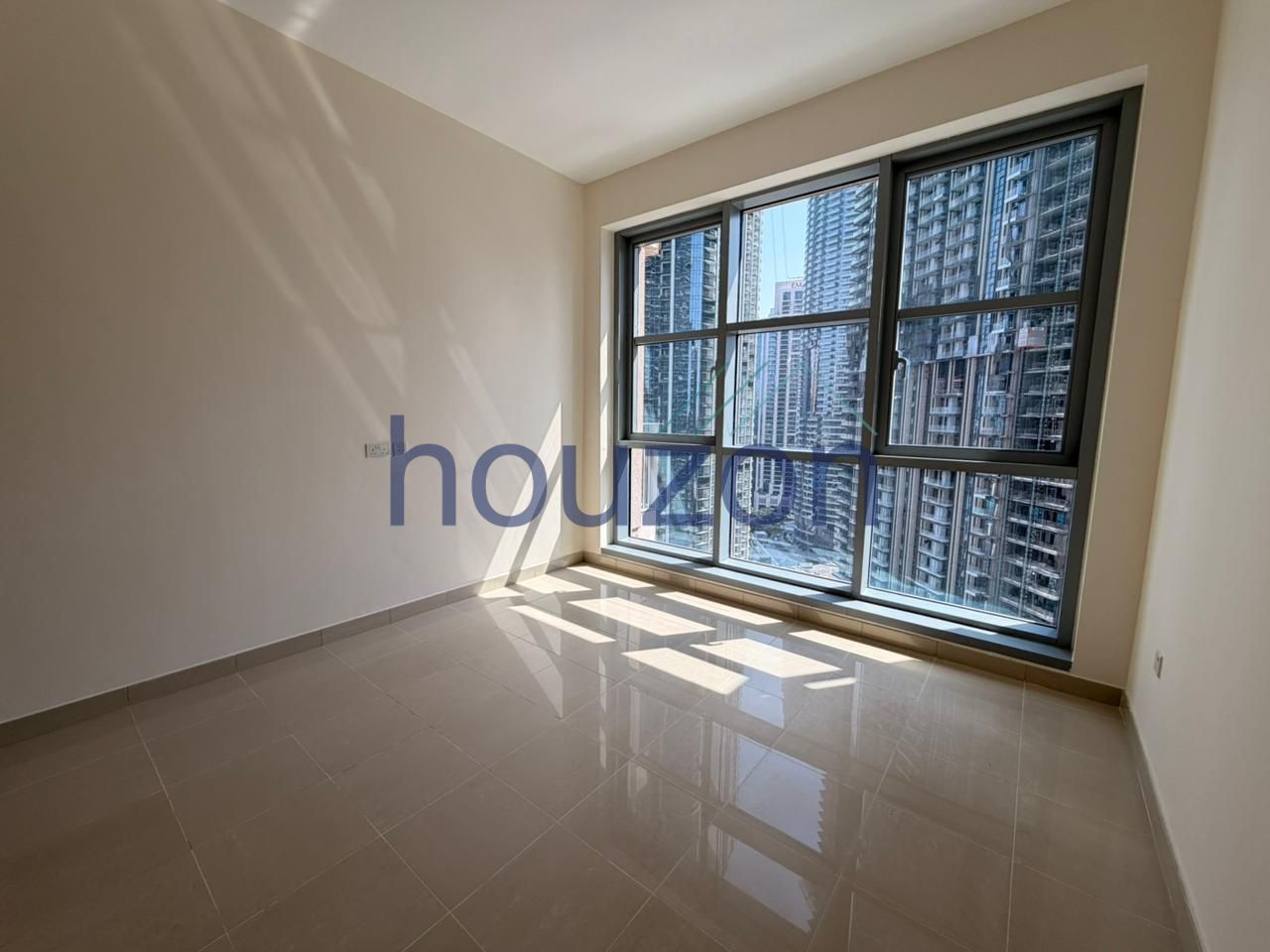 Fountain Views | Chiller Free | High Floor