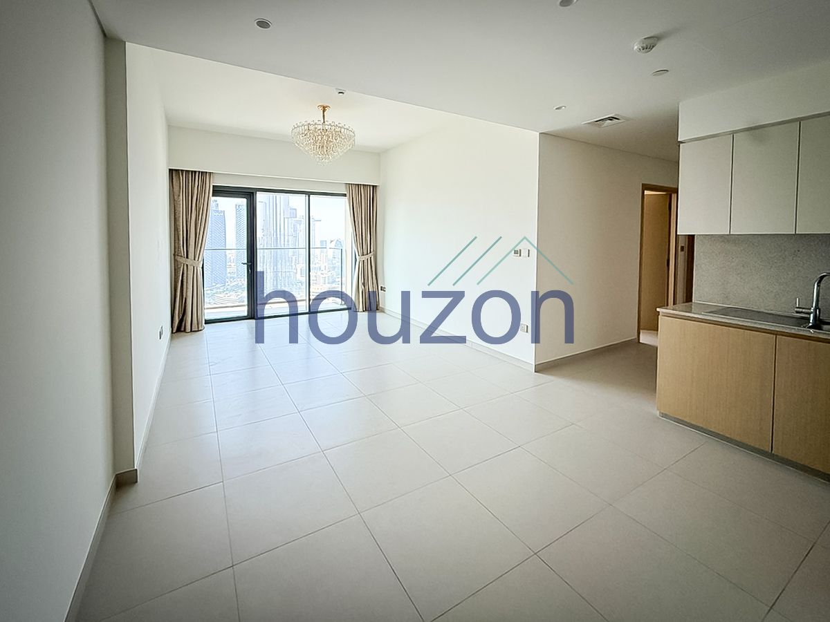 Brand New 2BR | Burj Khalifa View | Chiller Free