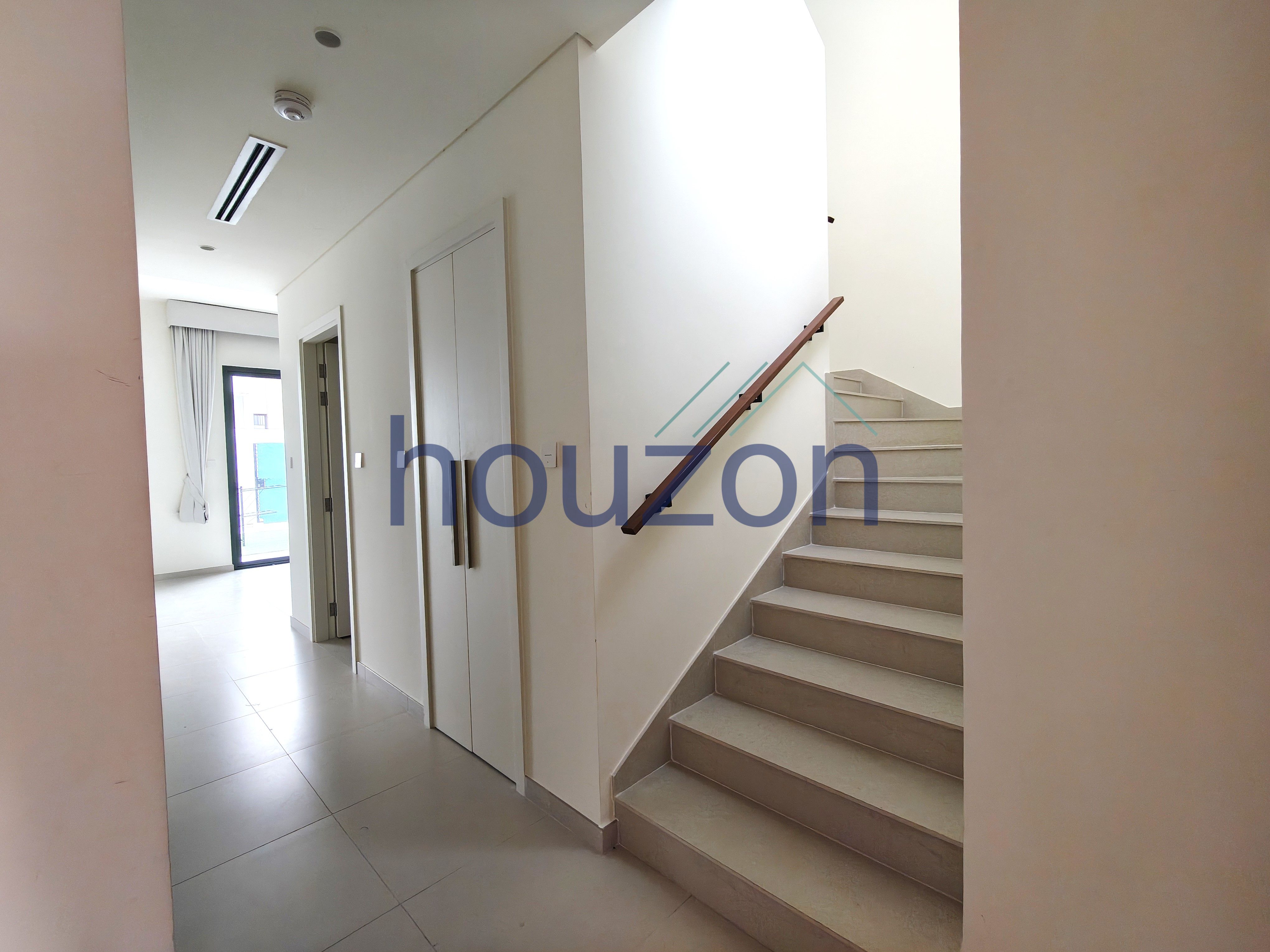 Vacant 3BR + M/R | Open Kitchen | Gated Community