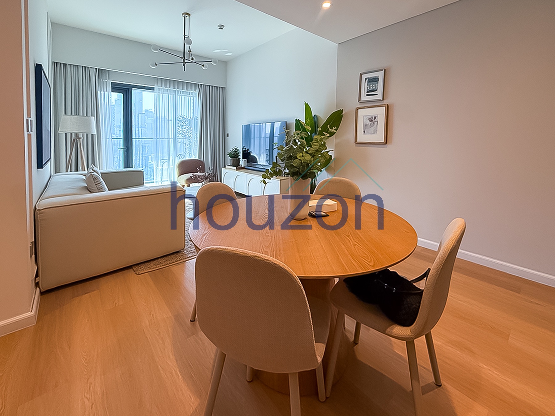 Luxurious 2BR | Burj Khalifa View | Vacant