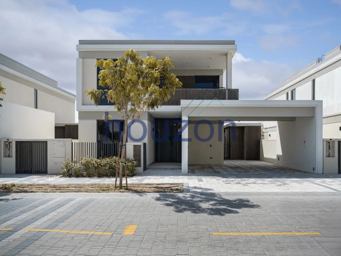 Spacious 4BR + M/R | Standalone Villa | Upgraded