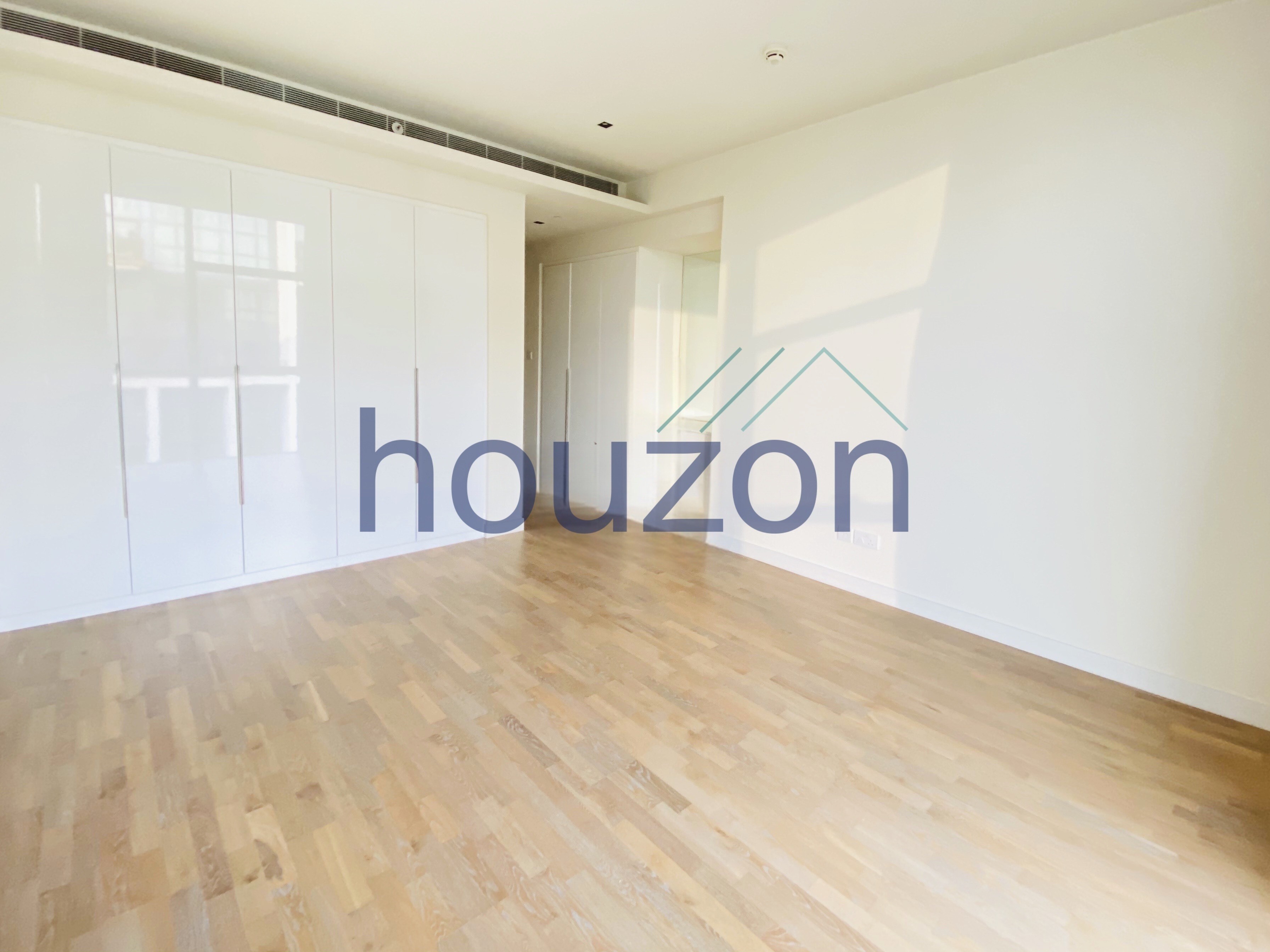 Modern+Renovated 3BR+M | Biggest Layout |Near Mall