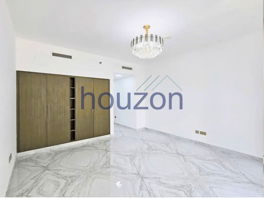 Boulevard Views | Upgraded 2BR | Great Investment