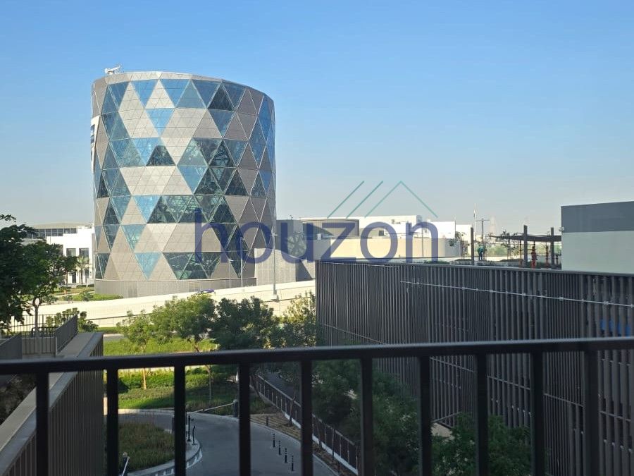 Modern 2BR | Pool & Mall View | Corner Type