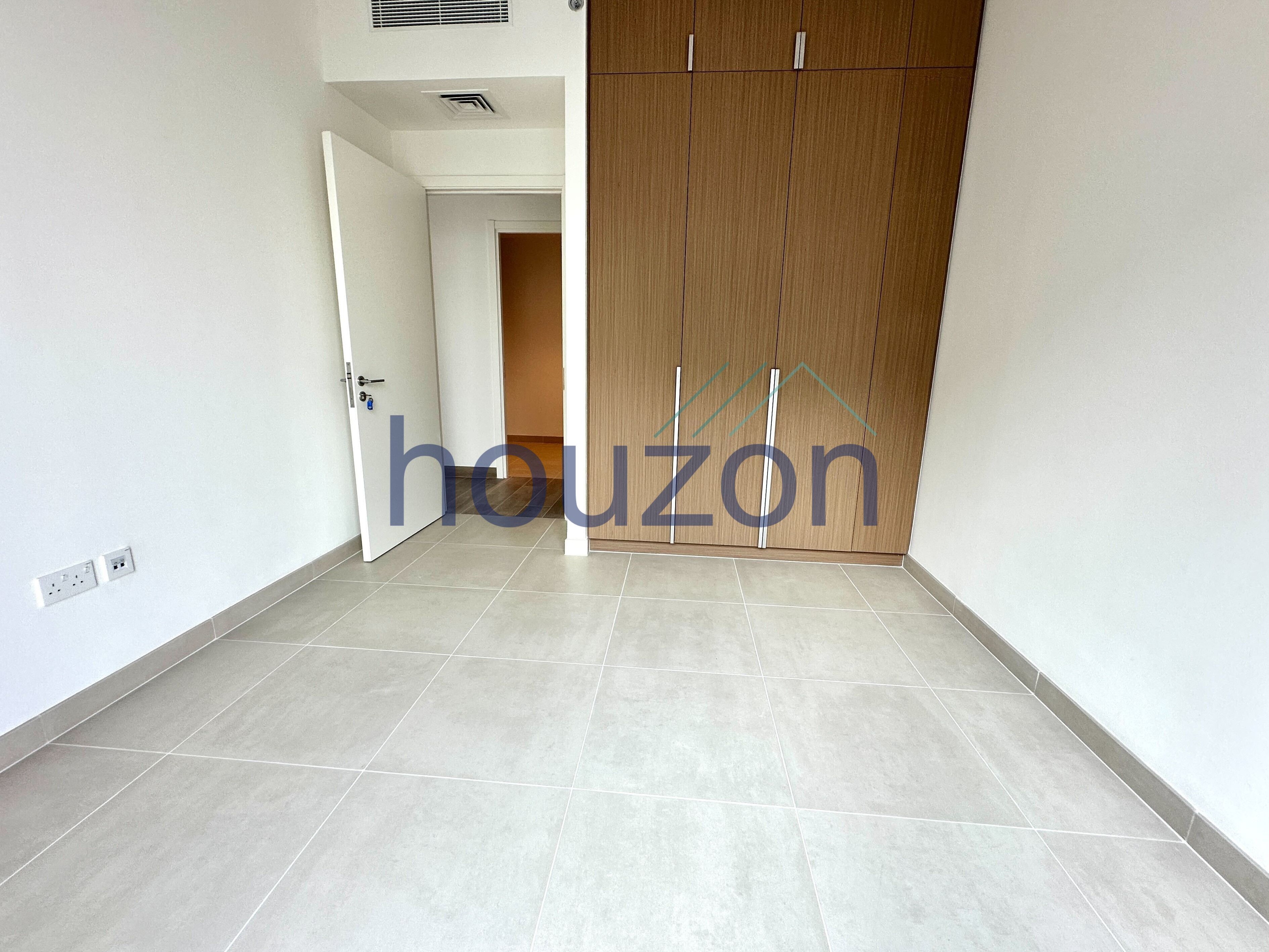 Bright 3BR | High Floor | Corner Unit | Vacant