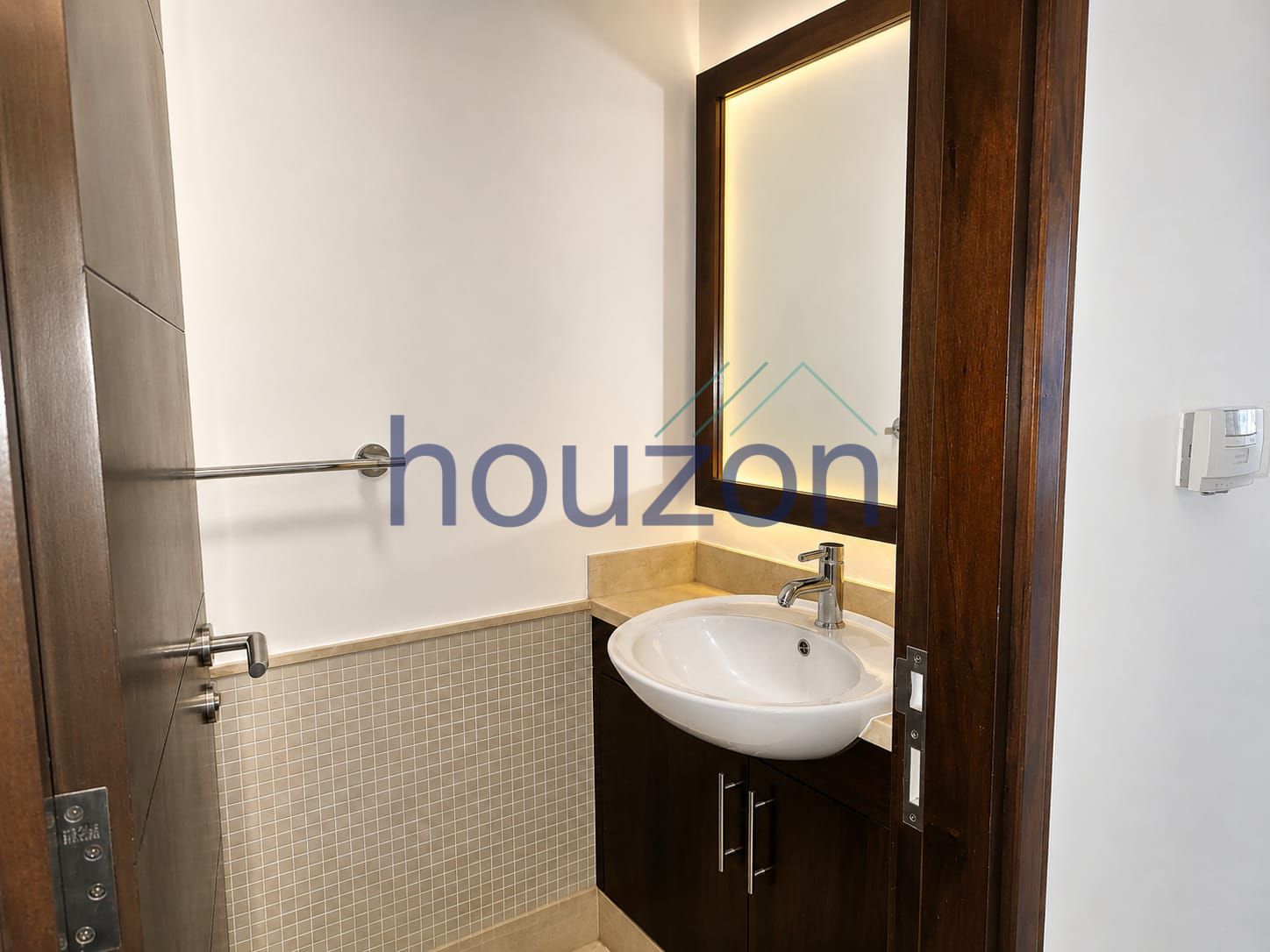 Bright+Spacious 1BR | Community View| Chiller Free