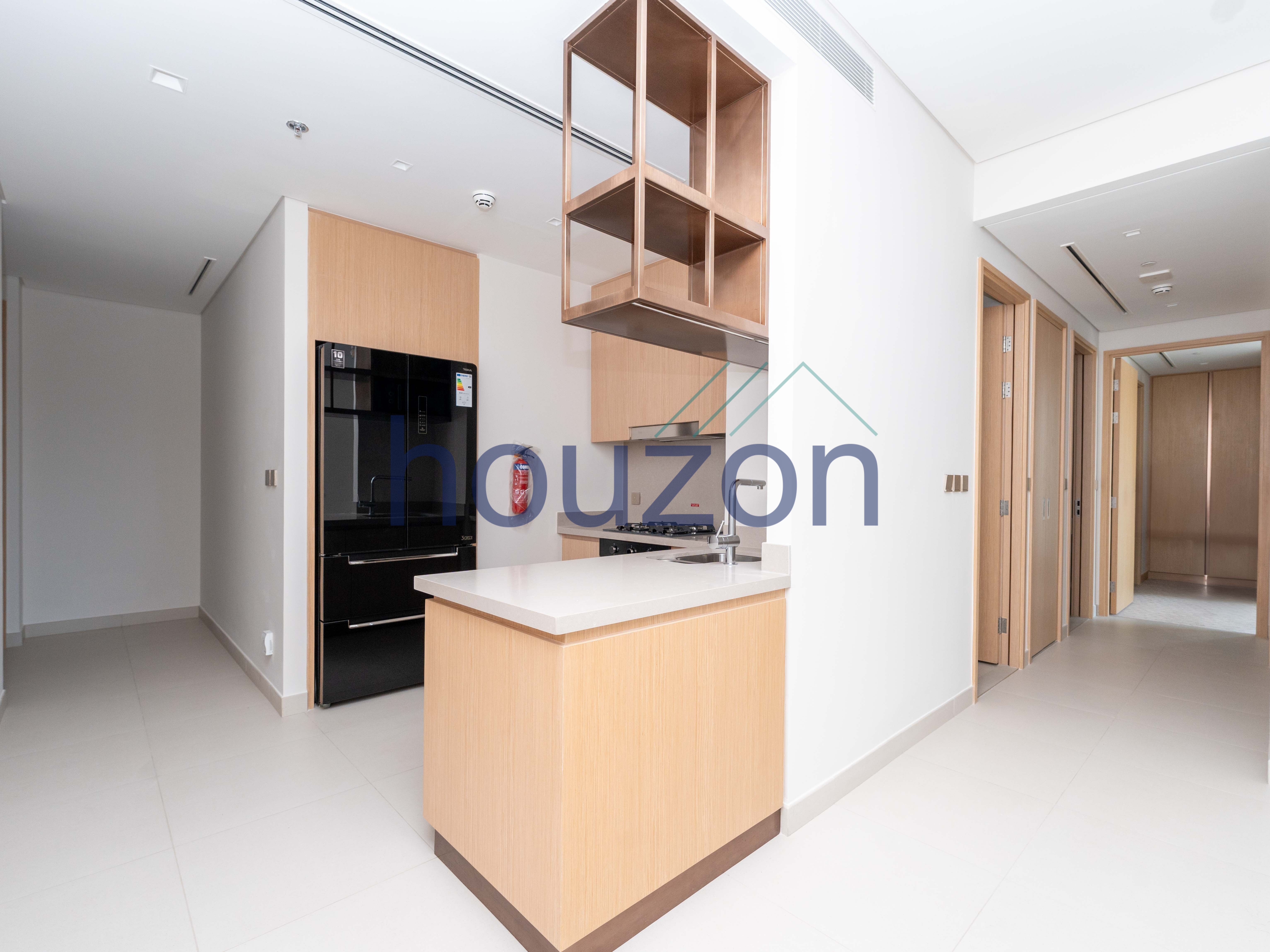 Modern + Luxurious 2BR | Zabeel View | Mall Access