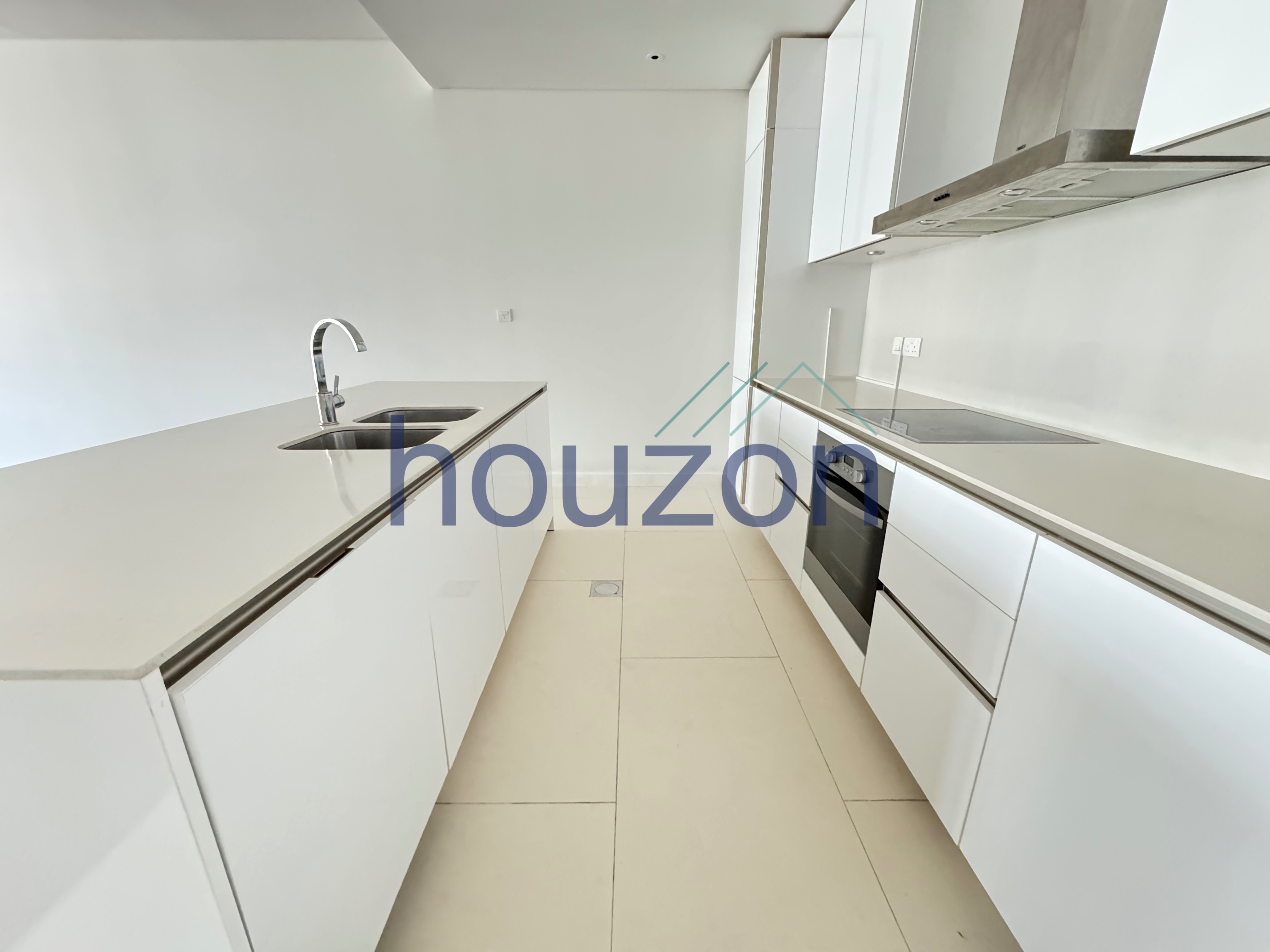 Exclusive | Modern + Bright 1BR | Book Now